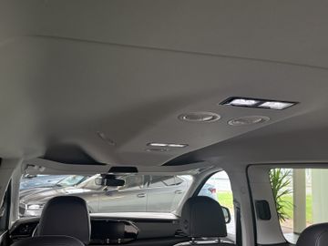 Volkswagen Caddy Maxi 2.0TDI DSG STYLE LED NAV ACC FLÜGEL