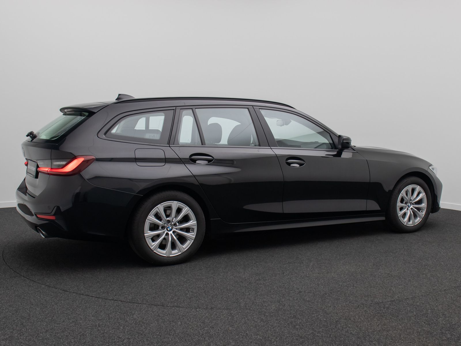 Fahrzeugabbildung BMW 320d DAB CockPitPro Lordos Stop&Go PDC Alarm