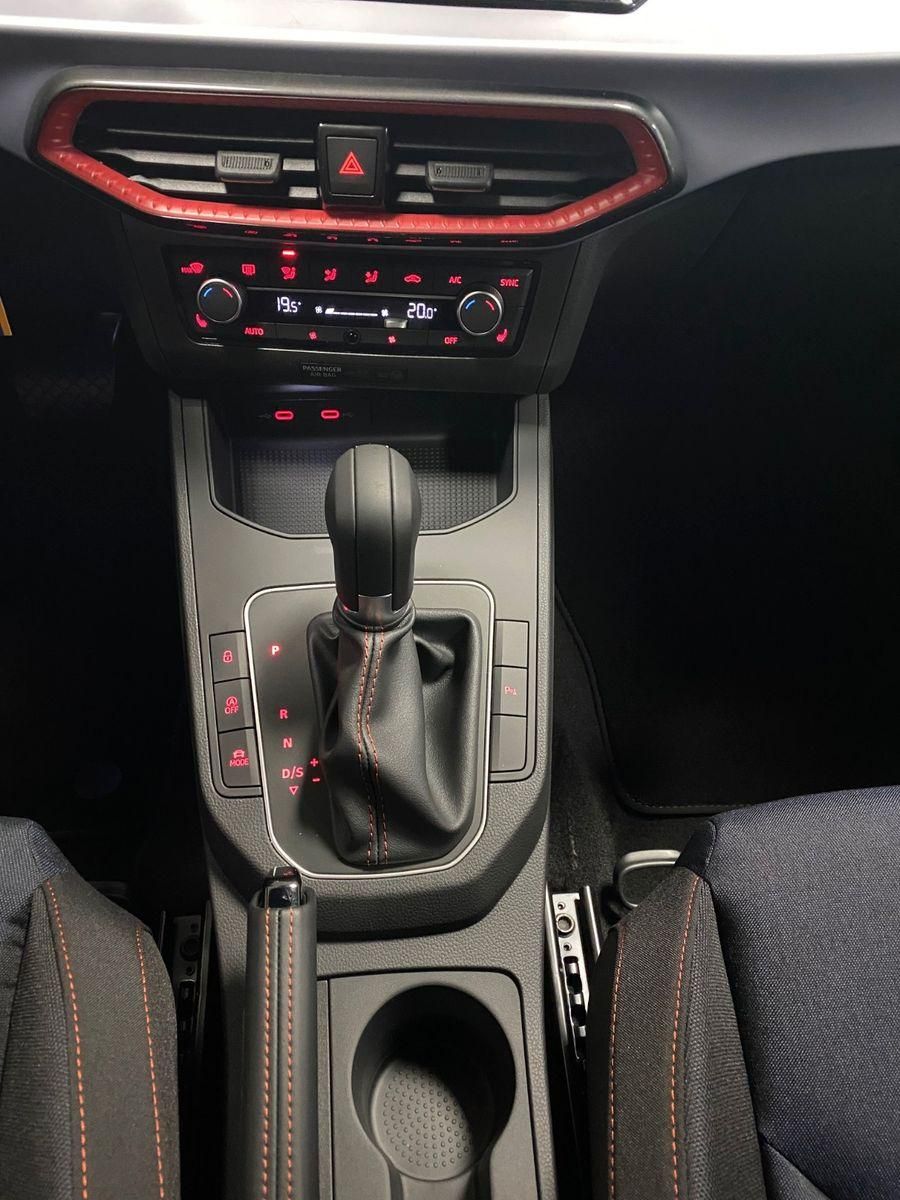 Fahrzeugabbildung SEAT Ibiza 1.0 TSI--FR--DSG+Garantie bis 2031+KAMERA+