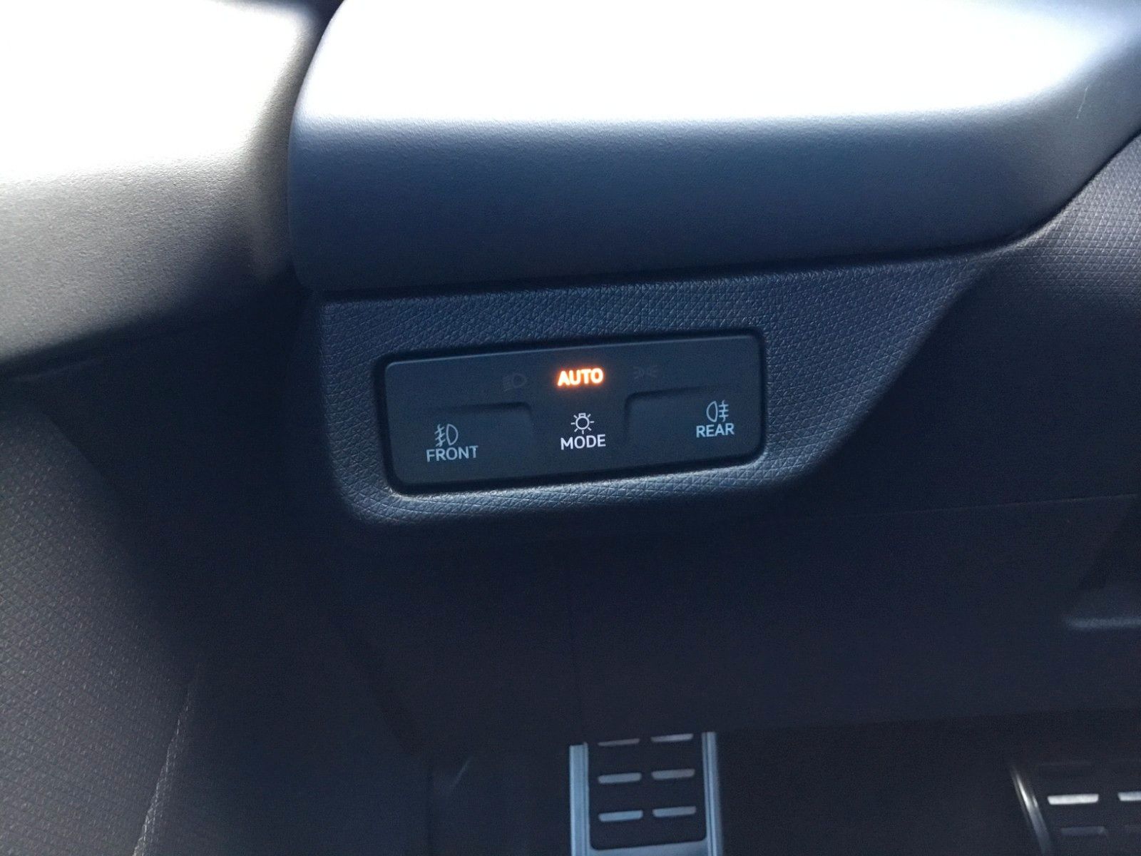 Fahrzeugabbildung CUPRA Terramar 2.0 TSI DSG 4Drive+Matrix+AHK+Pano+360°