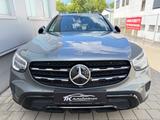 Mercedes-Benz GLC 300 e 4Matic*HED-UP*AHK*KAMERA*XENON*KEYLES - Mercedes-Benz GLC 300 Gebrauchtwagen in Stuttgart