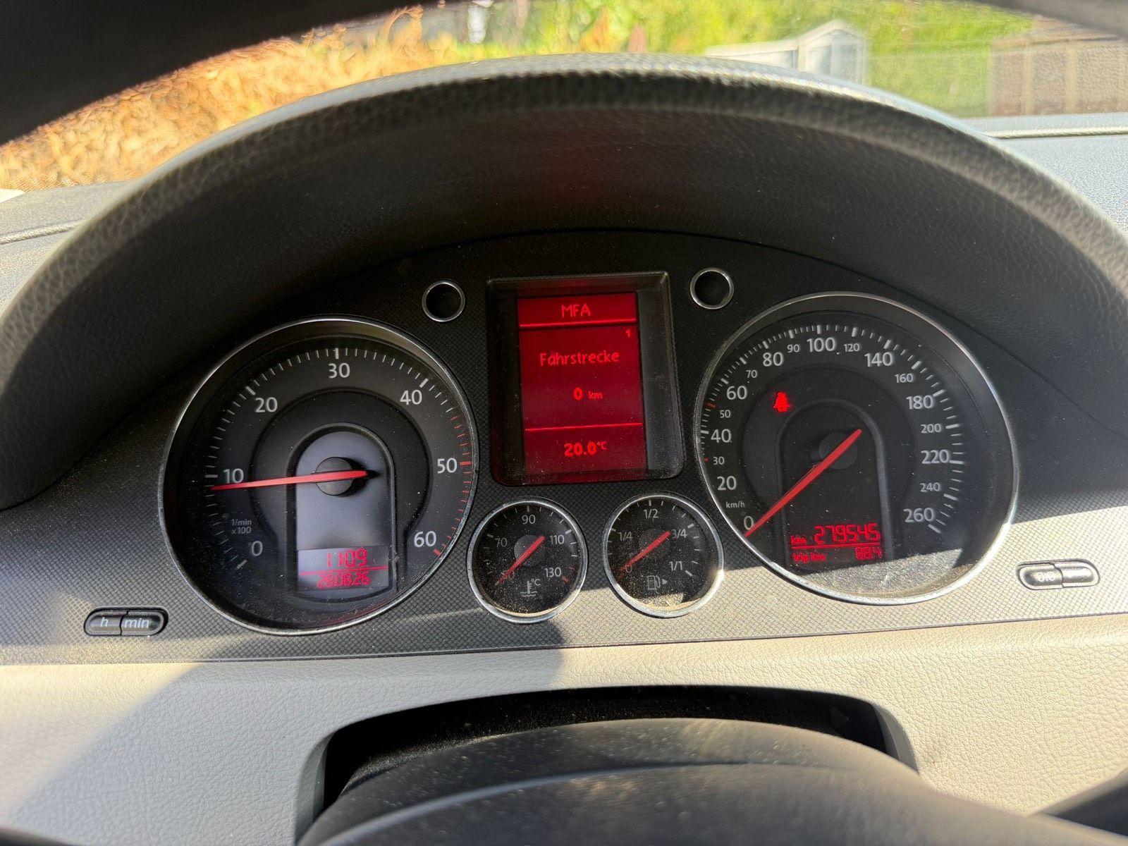 Volkswagen Passat 2006 — photo 7