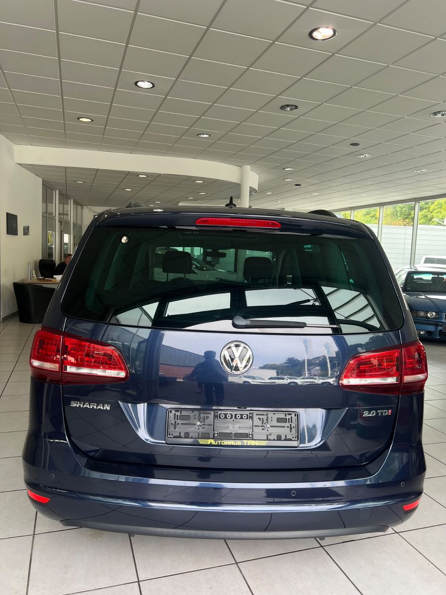 Fahrzeugabbildung Volkswagen Sharan 2.0 TDI Comfortline * PANO* R.KAMERA *AHK