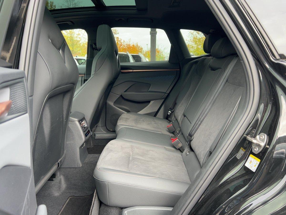 Cupra Terramar 1.5 eTSI DSG MATRIX+AHK+PANO+ACC+ALCAN
