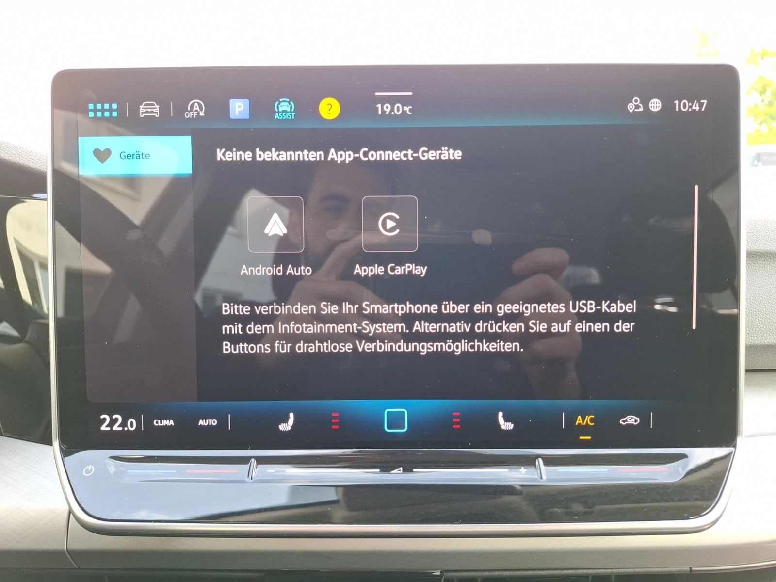 Fahrzeugabbildung Volkswagen Golf VIII Variant TSI Life LEDplus Navi AID ACC
