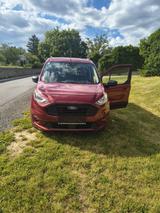 Ford Grand Tourneo 1.5 EcoBlue 88kW Titanium Titanium - rote Ford Grand Tourneo