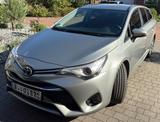 Toyota Avensis 2,0-l-D-4D Business Ed. Touring Spor... - Toyota Avensis Gebrauchtwagen in Bremen