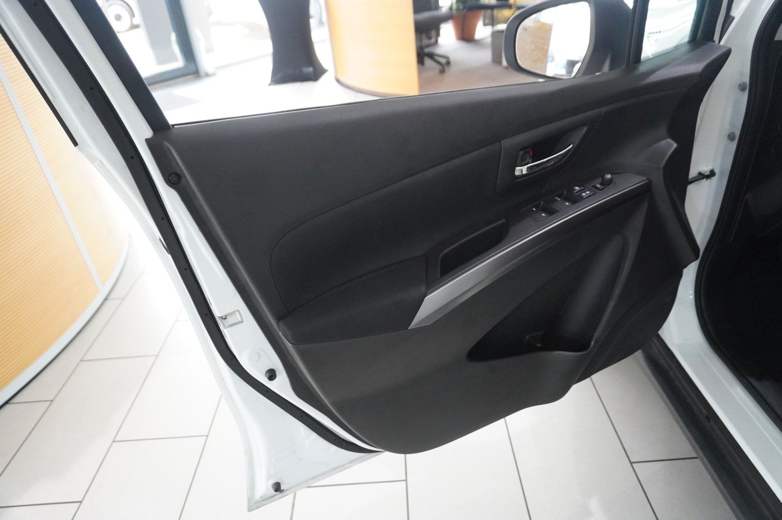 Fahrzeugabbildung Suzuki (SX4) S-Cross 1.4 COMFORT NAVI/LED/KAMERA/SH/DAB