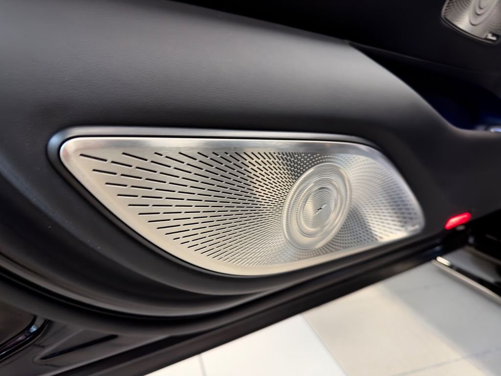 MERCEDES-BENZ S-Class 2023