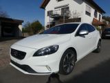 Volvo V40 T2 R-Design - Volvo V40 mit Benzin-Antrieb: Limousine, R Design