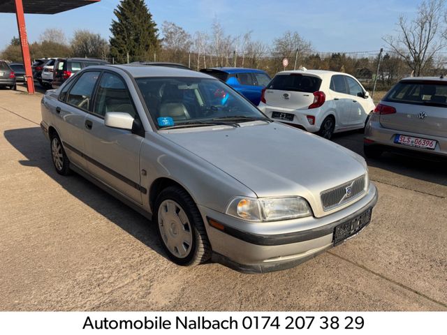 Volvo S40 1.8