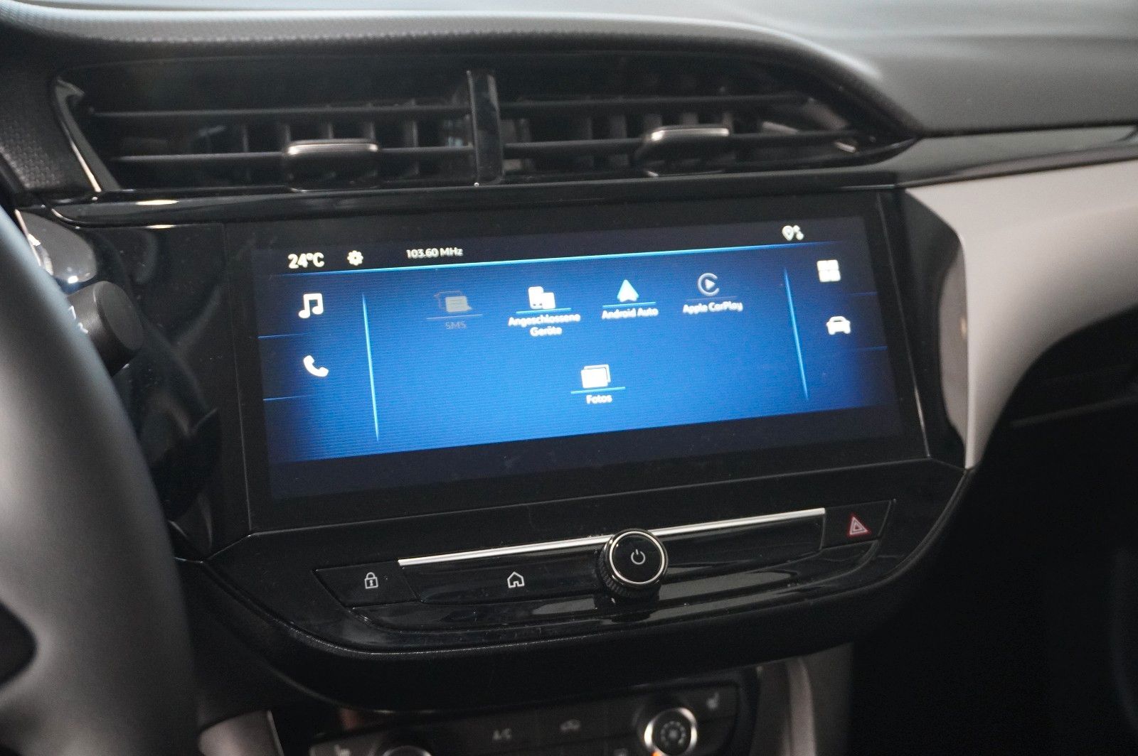 Fahrzeugabbildung Opel Corsa F 1.2T EDITION NAVI/LED/SPORT/SHZ/PDC/DAB+