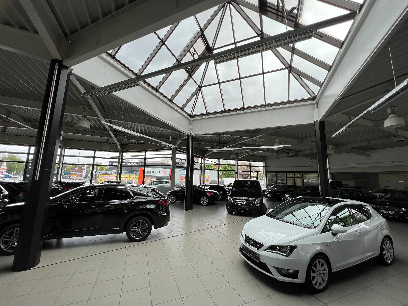 showroom-image-top