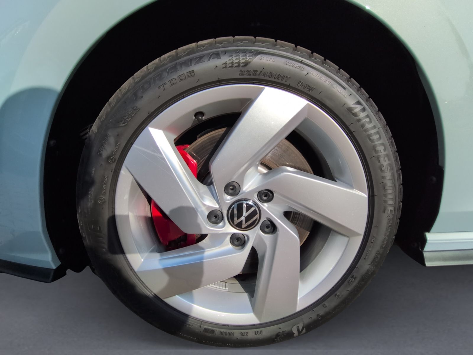 Golf GTE 1.5TSI Hybrid LED+NAVI+PANO+SHZ+