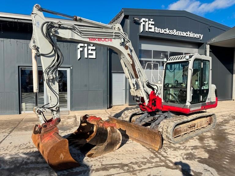 Takeuchi TB175 - 2010 YEAR - 3X BUCKETS - 12265 HOURS