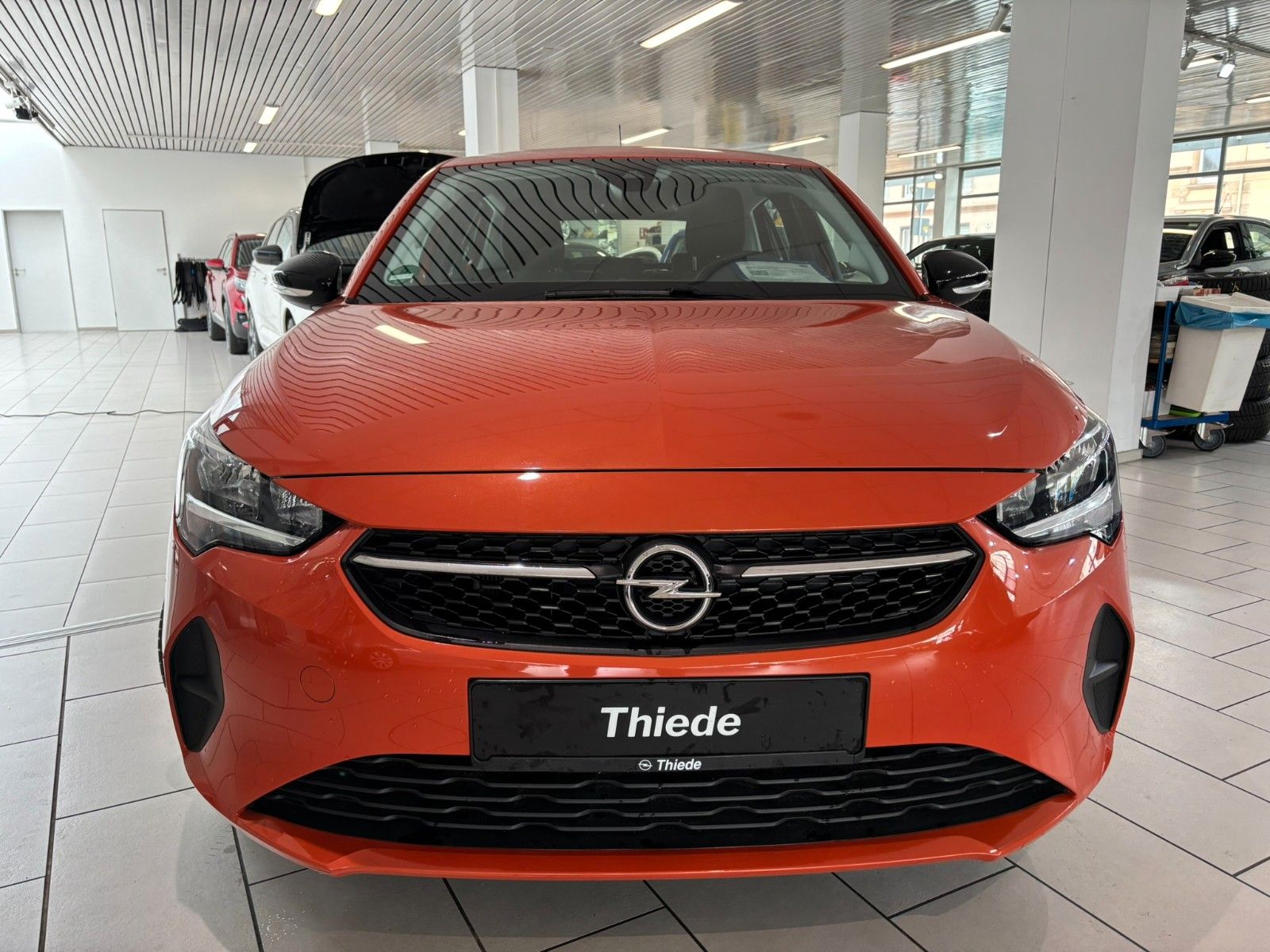 Fahrzeugabbildung Opel Corsa-e F EDITION 7,4KW SHZ/PDC/NAVI/TEMPOMAT/50