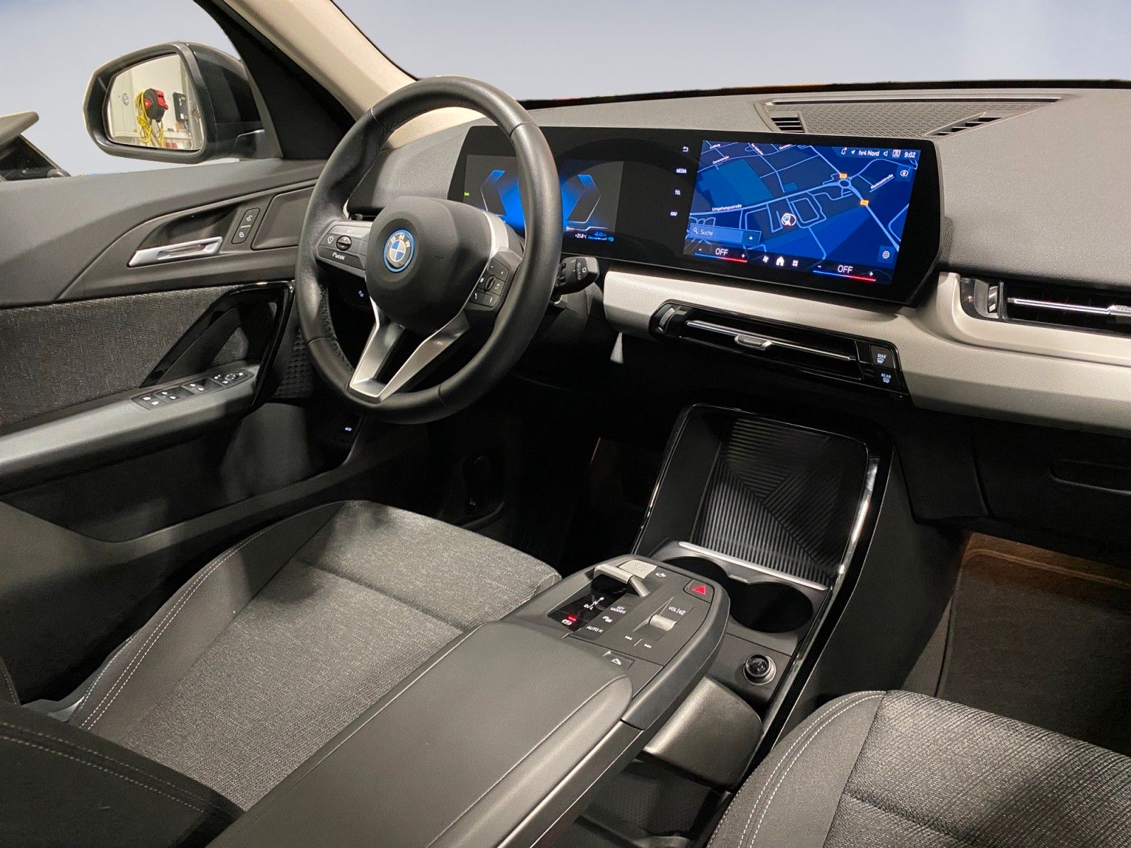 BMW X1 xDrive25e Steptronic Navi Kamera LED DAB PDC foto 18