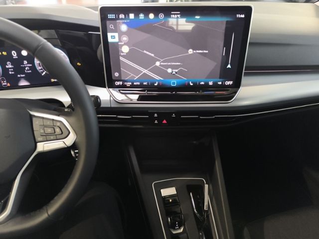 Fahrzeugabbildung Volkswagen Golf Variant Goal 1.5 eTSI OPF 110 kW (150 PS) 7