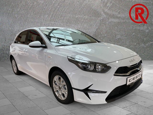 Ceed Vision 1.5 T-GDI Navi LenkradHZG SHZ PDC 2-