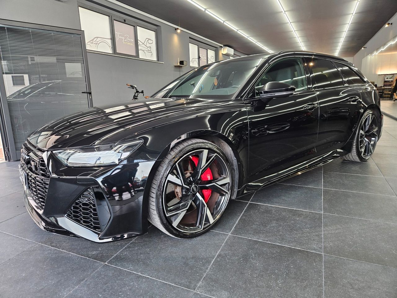Audi RS6 AVANT imagem 3