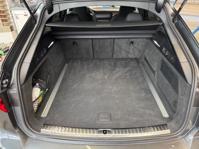 Fahrzeugabbildung Audi RS6 Avant 4.0 TFSI RS-Dynamikpaket+Assistenzpake