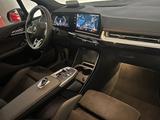 BMW 223 Active Tourer xDrive M Sport Pano AKH HUD AD - BMW 223 Active Tourer in Duisburg