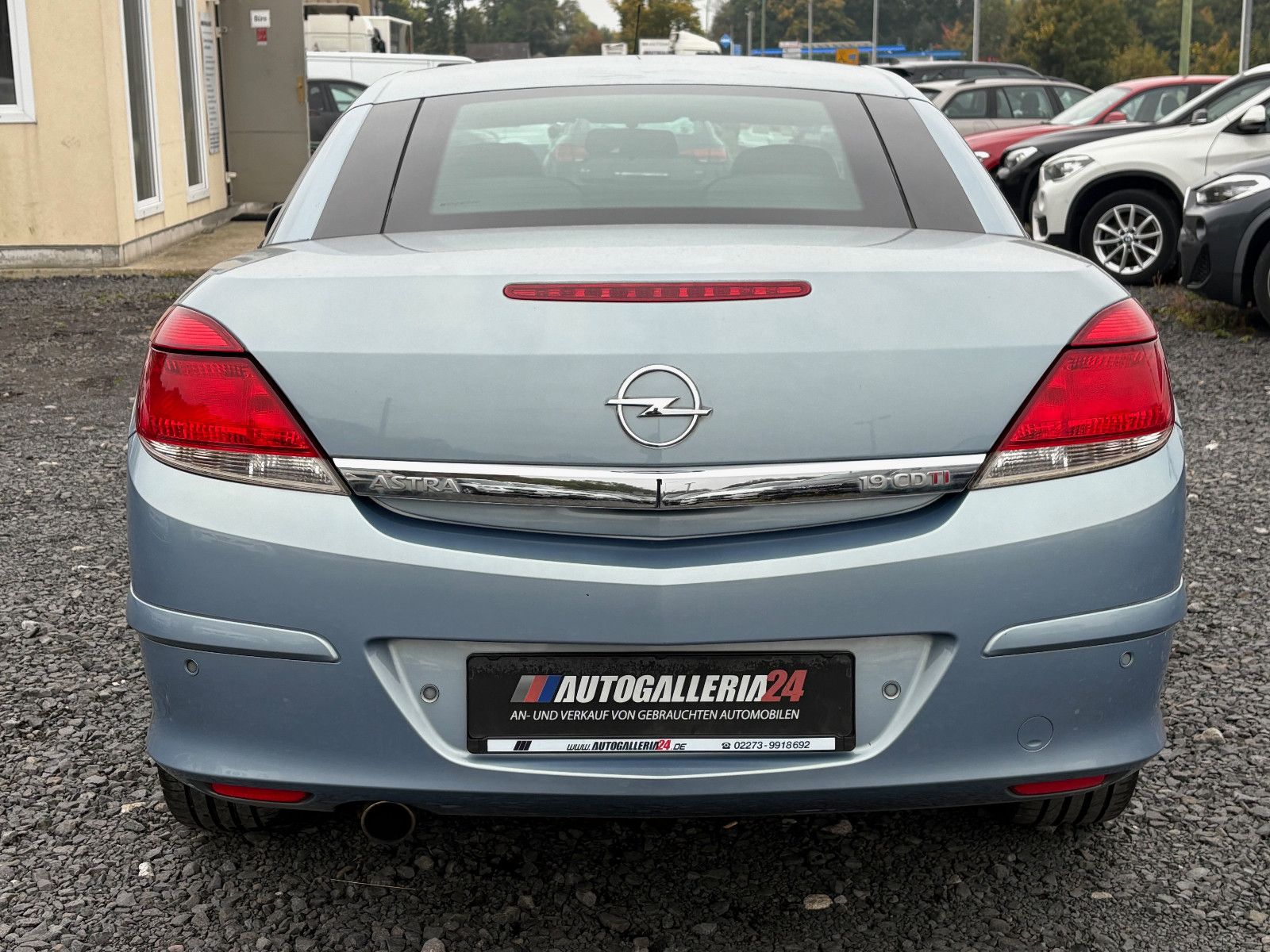 Fahrzeugabbildung Opel Astra 1.9 CDTI Leder Klima 1.HAND 110kW