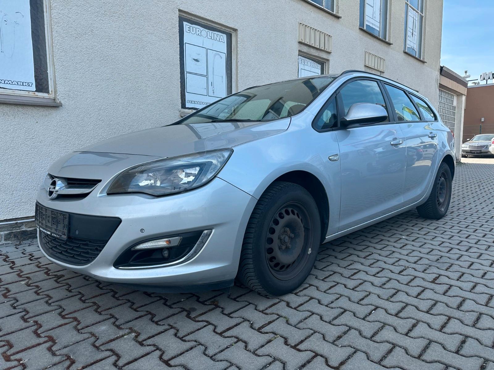 Opel Astra J Sports Tourer Edition
