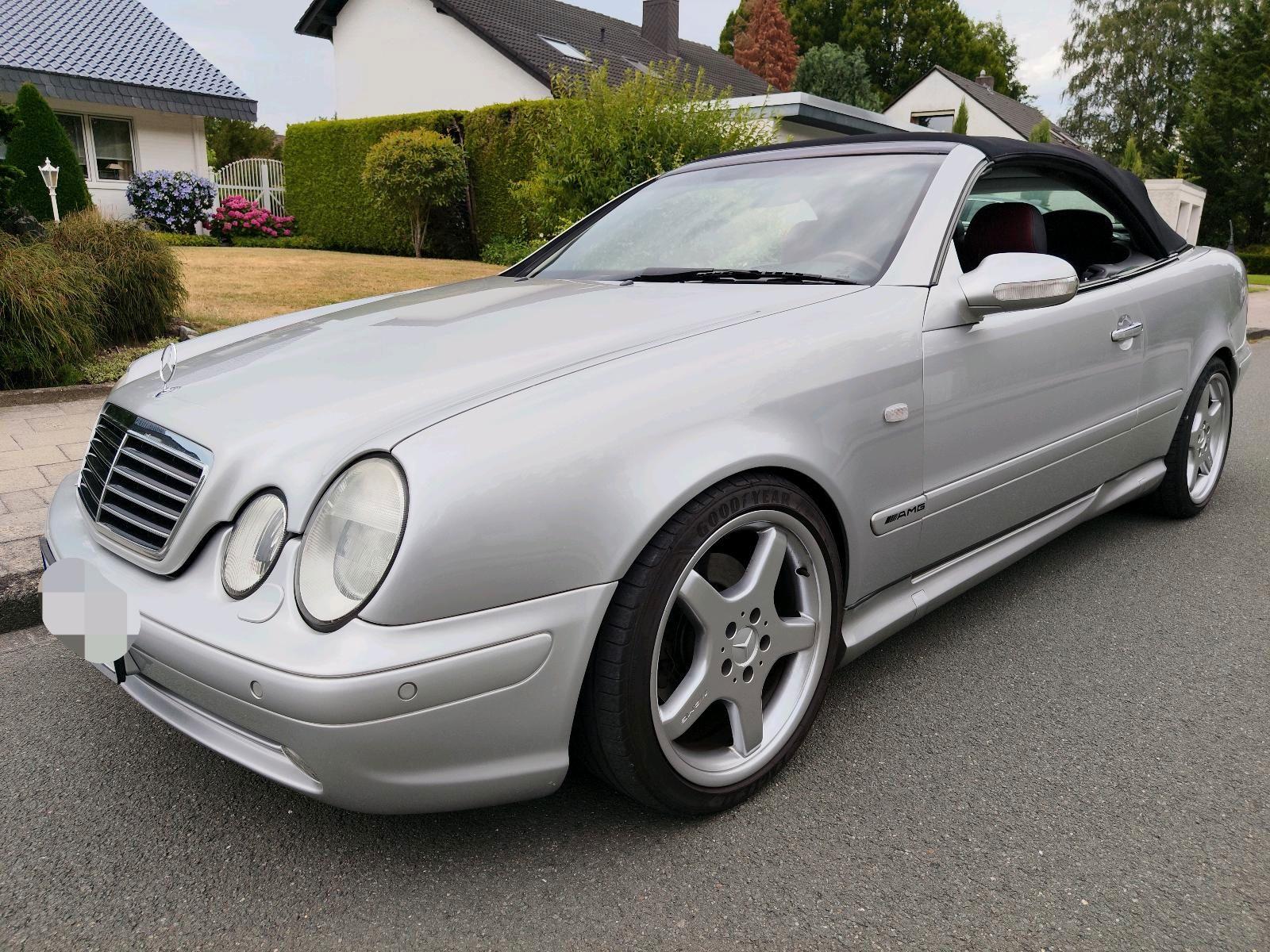 Mercedes-Benz CLK 320