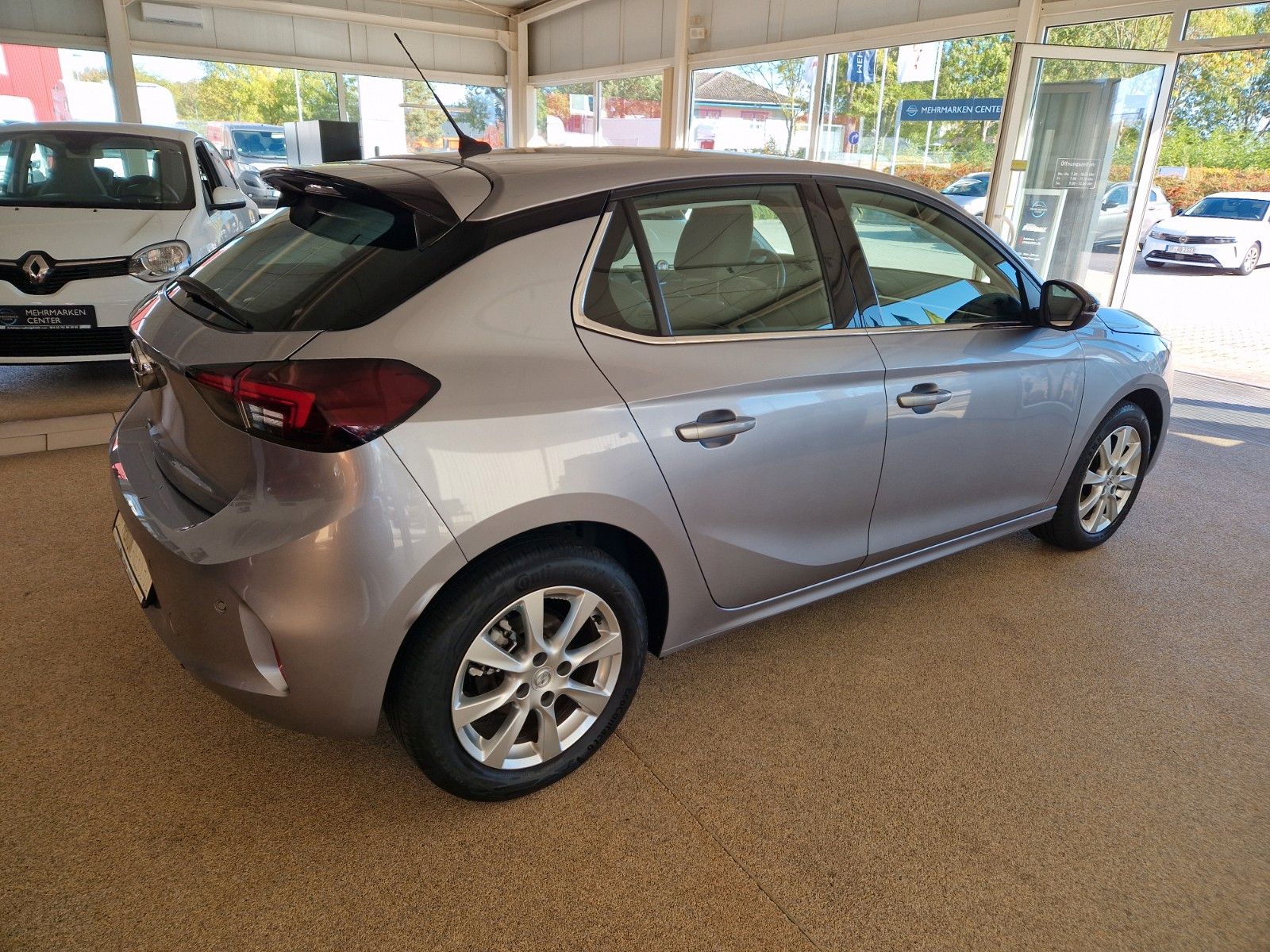 Fahrzeug 7 Fahrzeugabbildung Opel Corsa 1.2 Direct Injection Turbo 74kW Elegance