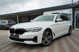 BMW 520d*xDrive*1.Hand*Leder*LED*AHK*Kamera*Ambiente - BMW 520 in Augsburg