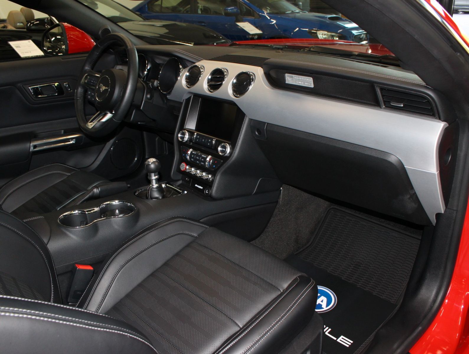 Fahrzeugabbildung Ford Mustang GT Fastback 1.Hand*NUR 12T KM