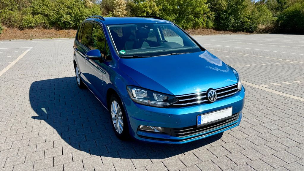 Image of Volkswagen Touran
