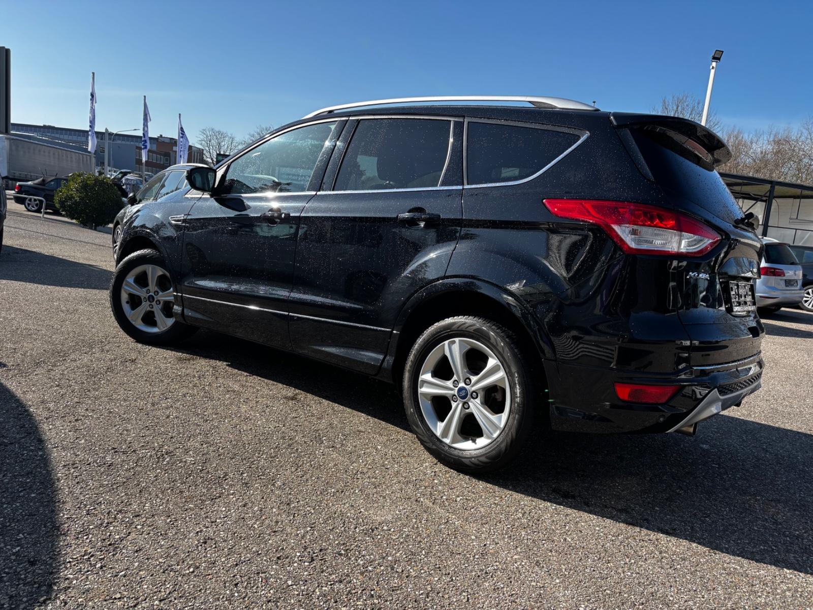 Ford Kuga Individual *scheckheftgepfl.+TOP *