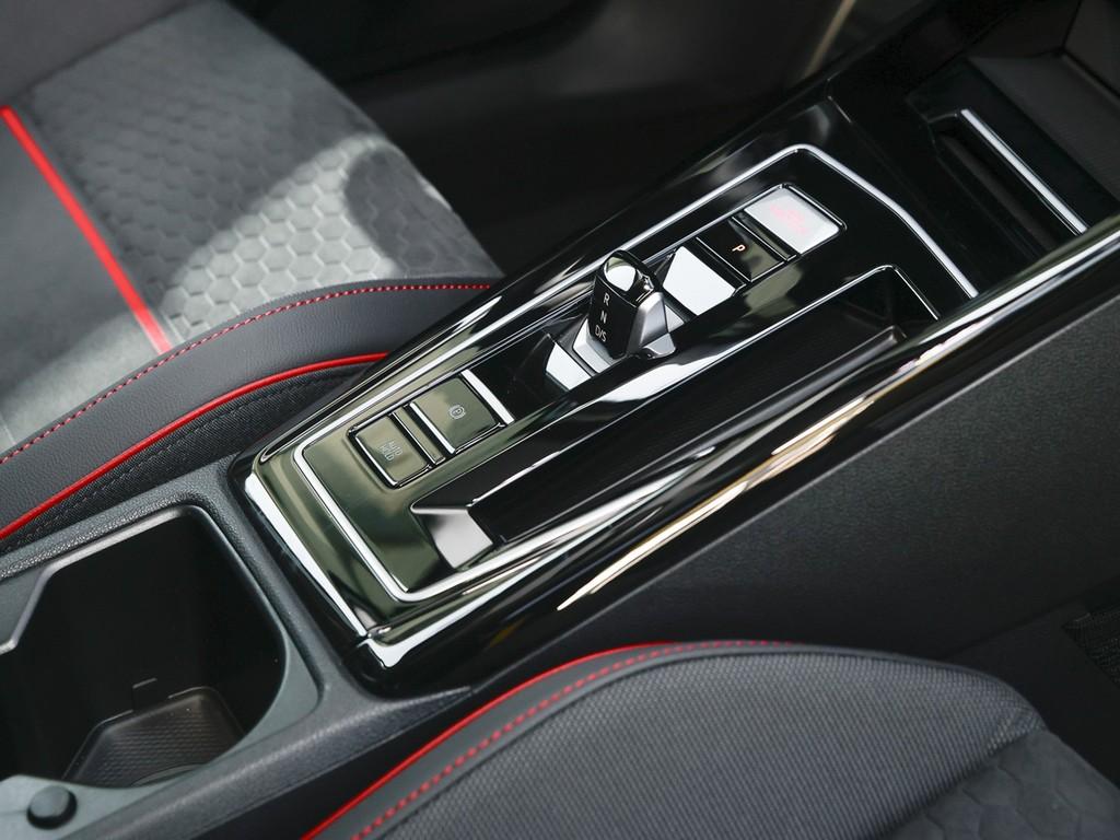 Volkswagen Golf GTI Clubsport 2.0 TSI DSG Akrapovic, 270km/, миниатюра 9