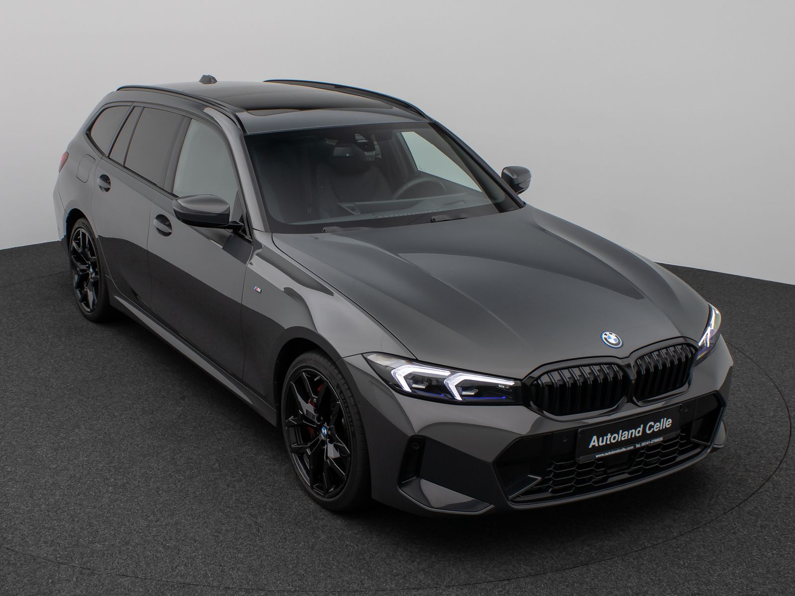 Fahrzeugabbildung BMW 330e M Sport Pro Panorama 360°HUD DAB HiFi AHK