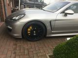 Porsche Panamera 4S S-- Ceramikbremse - Porsche Panamera: Limousine