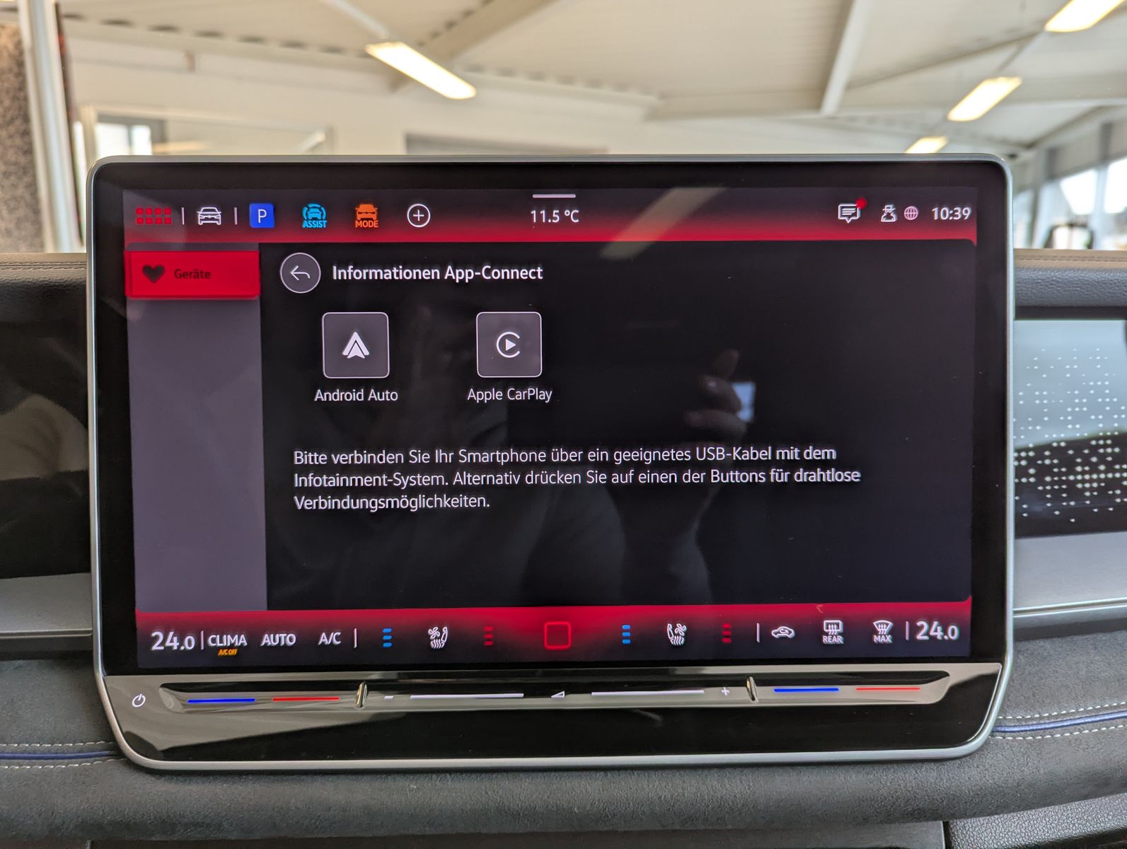 Fahrzeugabbildung Volkswagen Tayron 2.0 R-Line Leder Launch Pano Matrix AHK