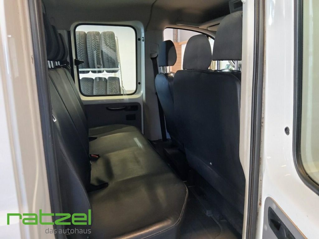 Fahrzeugabbildung Volkswagen Crafter DoKa MR 2.0 TDI SCR 4MOTION StandHZG AHK