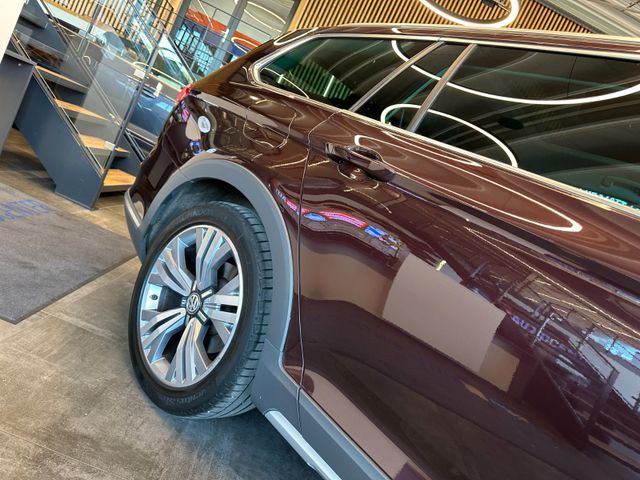 Volkswagen Passat Alltrack *PANO*3-Zonen*Keyless*AHK*