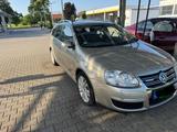 Volkswagen GOLF 5  1.9 motor BLUEMOTION - Volkswagen Golf mit Diesel-Antrieb: Motor