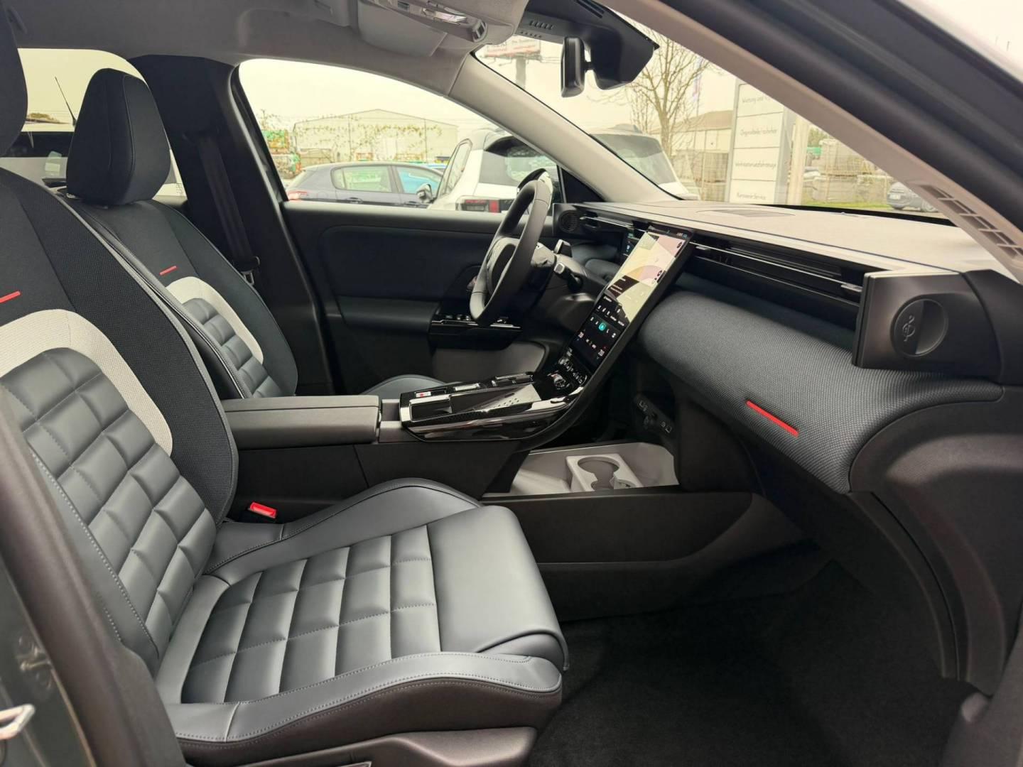 Citroën C5 Aircross Hybrid 145 Doppelkupplung 6-Gang MAX