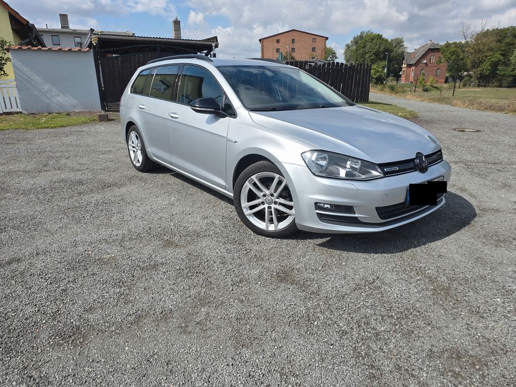 Image of Volkswagen Golf