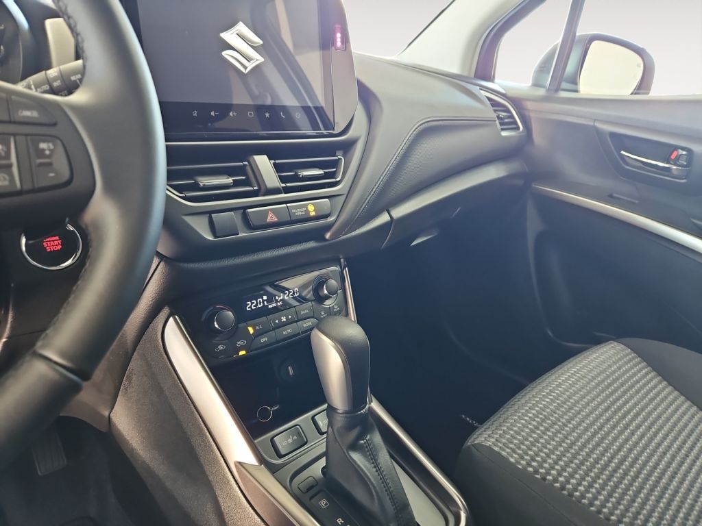 Fahrzeugabbildung Suzuki S-Cross 1.4 Automatik Comfort Navi LED PDC Rückf