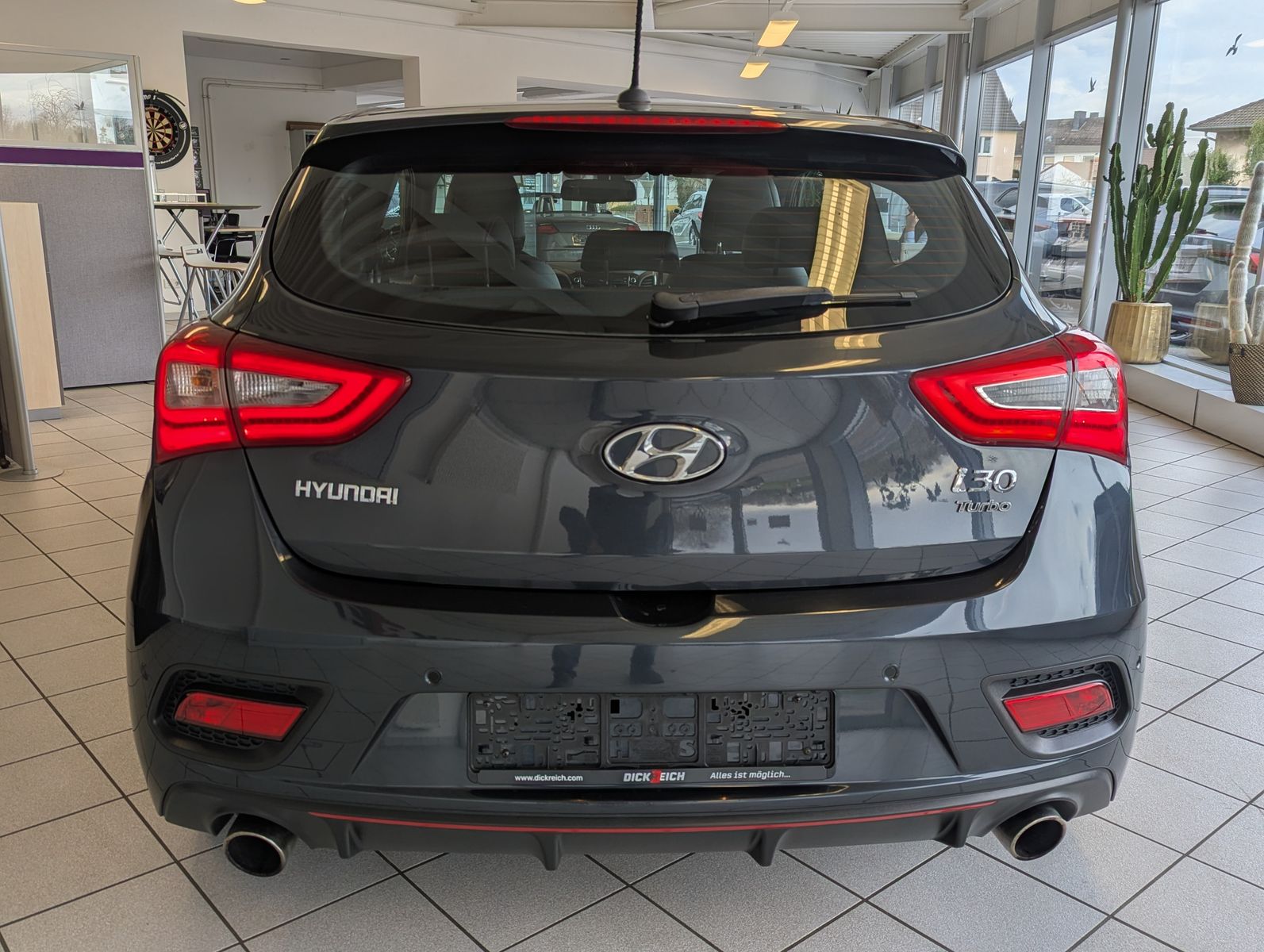 HYUNDAI i30 1.6 TGDI Turbo Navi Kamera T-Leder 18" - Image 6