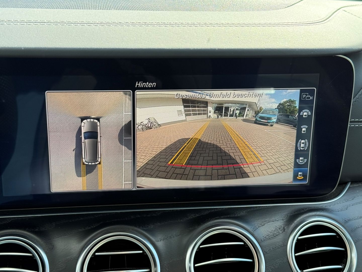 MERCEDES-BENZ E 63 AMG 4Matic EU6d-T HUD Luftfederung AD Nivea - Image 35