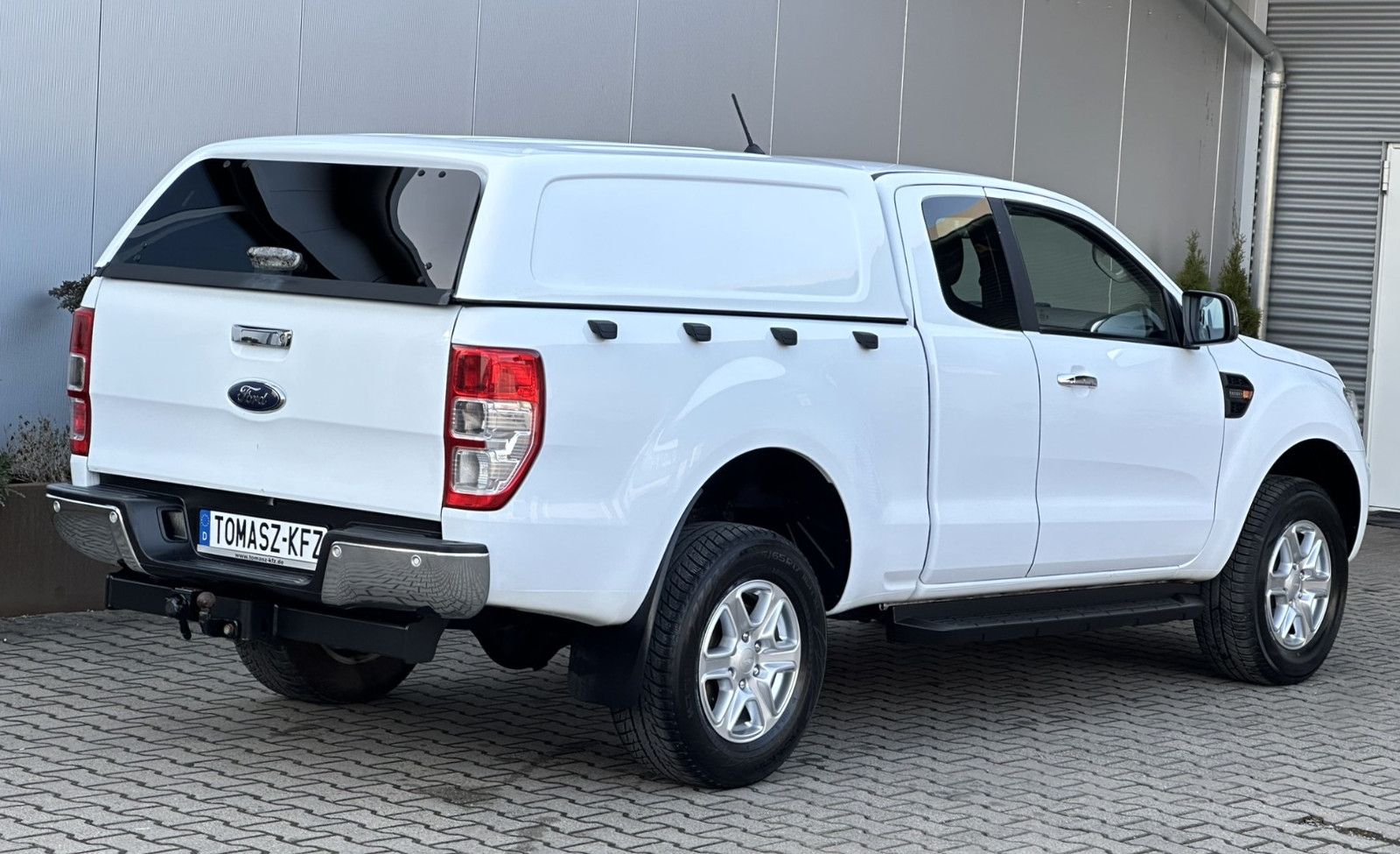 Ford Ranger XLT Extrakabine 4x4*AHK*SHz*TÜV+Insp.NEU foto 5