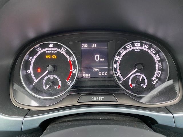 Fabia 1.0 TSI Ambition INFOTAUNMENT-PAKET/NAVI/S