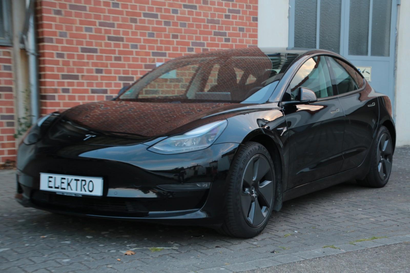 Tesla Model 3 Long Range Dual AWD m. AHK, EAP u. Boost