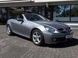 Mercedes-Benz SLK 300 NAVI H/K XENON PTS LEDER SHZ AIRSCARF - Mercedes-Benz Cabrio aus dem Jahr 2009
